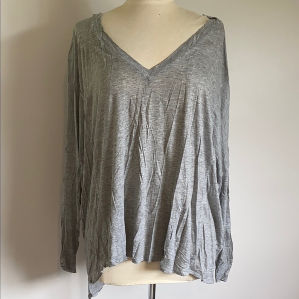 Richmond V-Neck with studded stars on the back